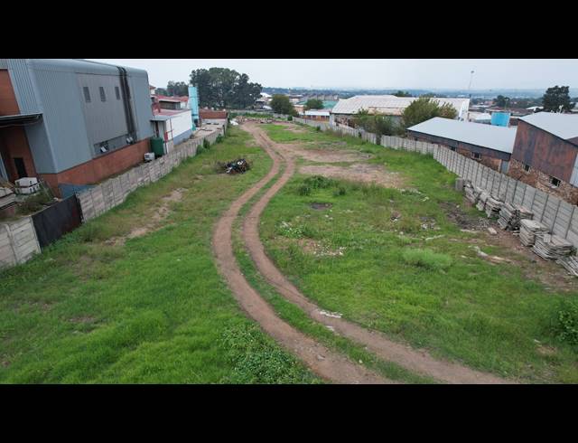 5,200M² FACTORY TO LET IN ALBERTON NORTH